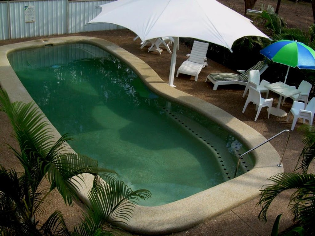 Tropical Palms Resort & 4WD Hire | 34 Picnic St, Picnic Bay QLD 4819, Australia | Phone: (07) 4778 5076