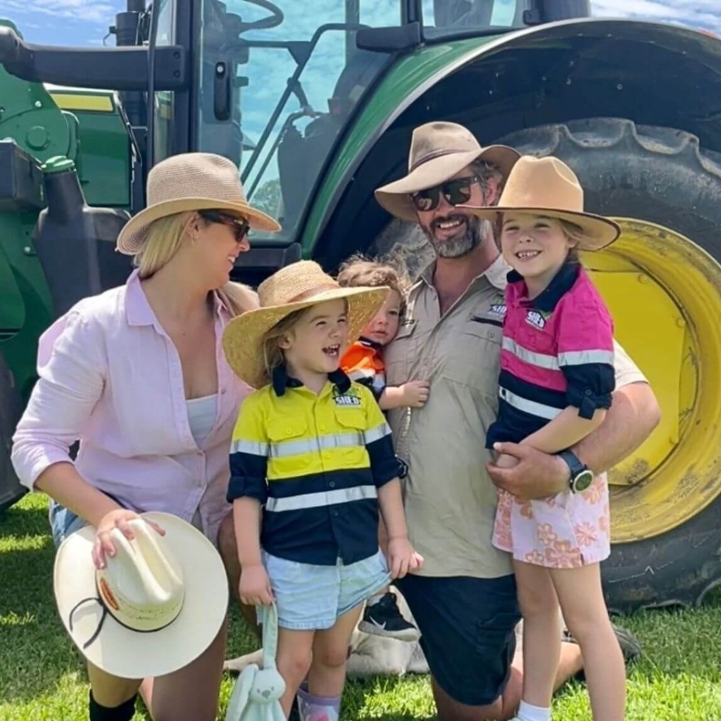 The Turf Shed | 742 Mundoolun Connection Rd, Boyland QLD 4275, Australia | Phone: 0417 852 444