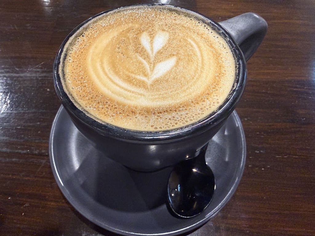 Snow Bunny Cafe | 17 Cooma St, Bredbo NSW 2626, Australia | Phone: 0490 663 949