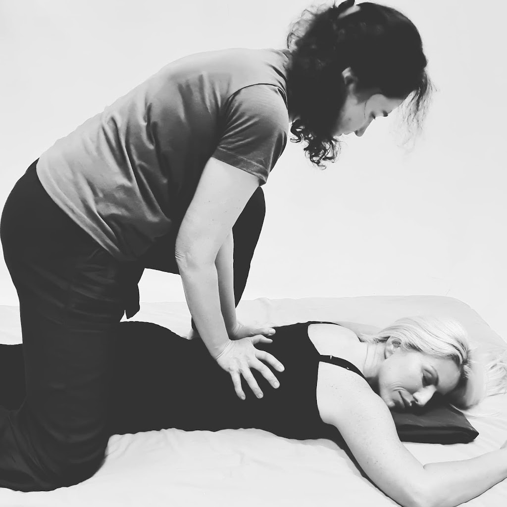 Massage Healing with Anna Fleisher |  | 62 Franklin Dr, Mudgeeraba QLD 4213, Australia | 0424862962 OR +61 424 862 962