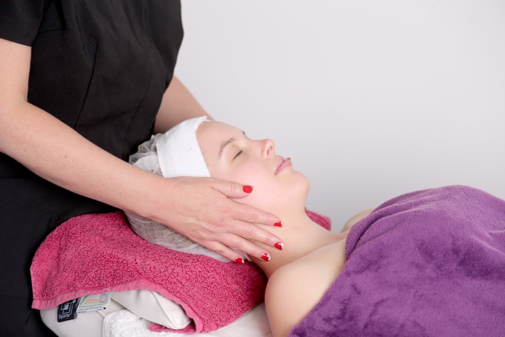 Kaleidaskin Clinic | 1 Hamilton St, Hamilton North NSW 2292, Australia | Phone: 0402 553 501