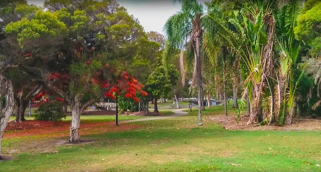 Humpybong Park | park | Anzac Ave &, Oxley Ave, Redcliffe QLD 4020, Australia | 0732050555 OR +61 7 3205 0555