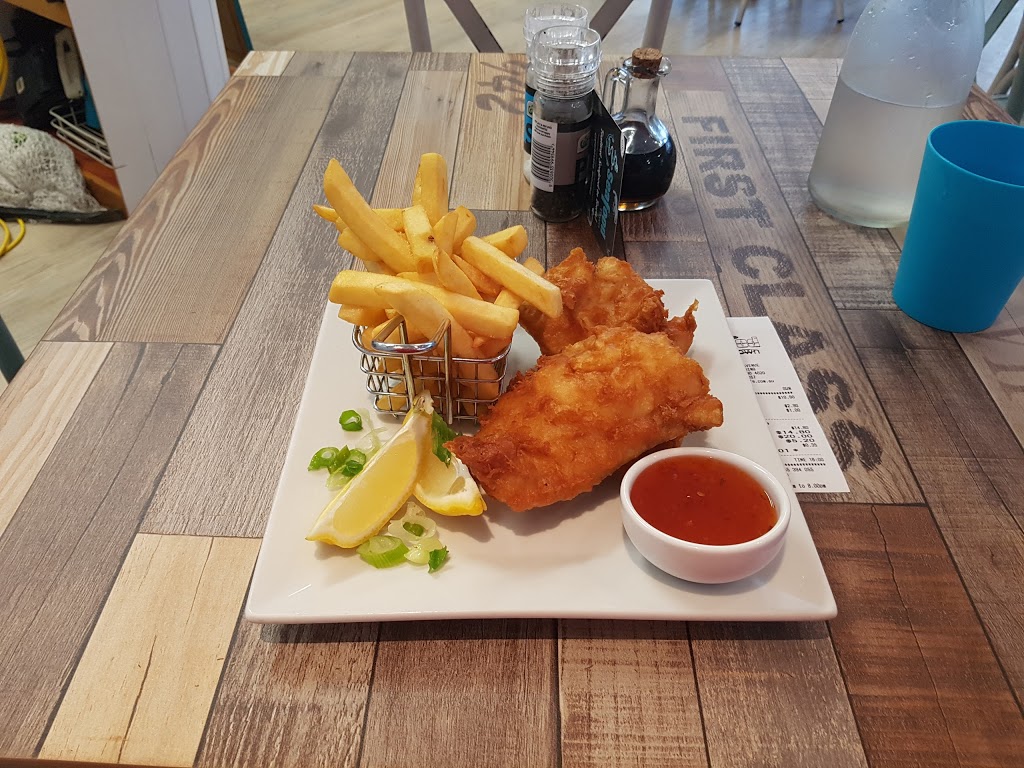 Seafood Town | 4/14 Oxley Ave, Woody Point QLD 4019, Australia | Phone: (07) 3142 2057
