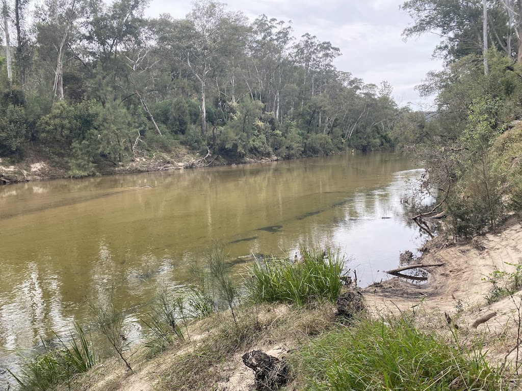 Whispering Gums Colo River Camping | 598 Colo Heights Rd, Upper Colo NSW 2756, Australia | Phone: 0414 745 836