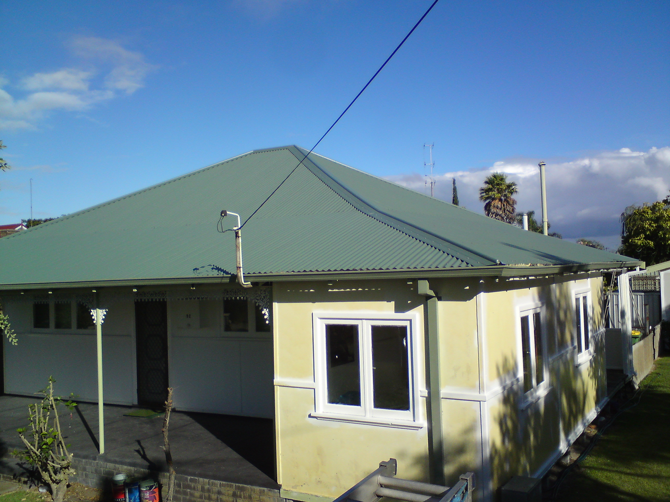 Pro Roofing Brisbane | 1/16 McDougall St, Milton QLD 4064, Australia | Phone: 07 3102 3883
