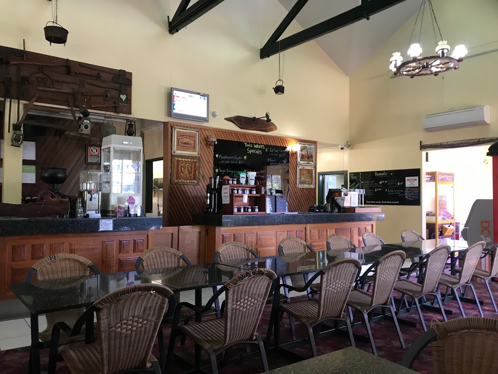 The Channon Tavern | 51 Terania St, The Channon NSW 2480, Australia | Phone: (02) 6688 6522