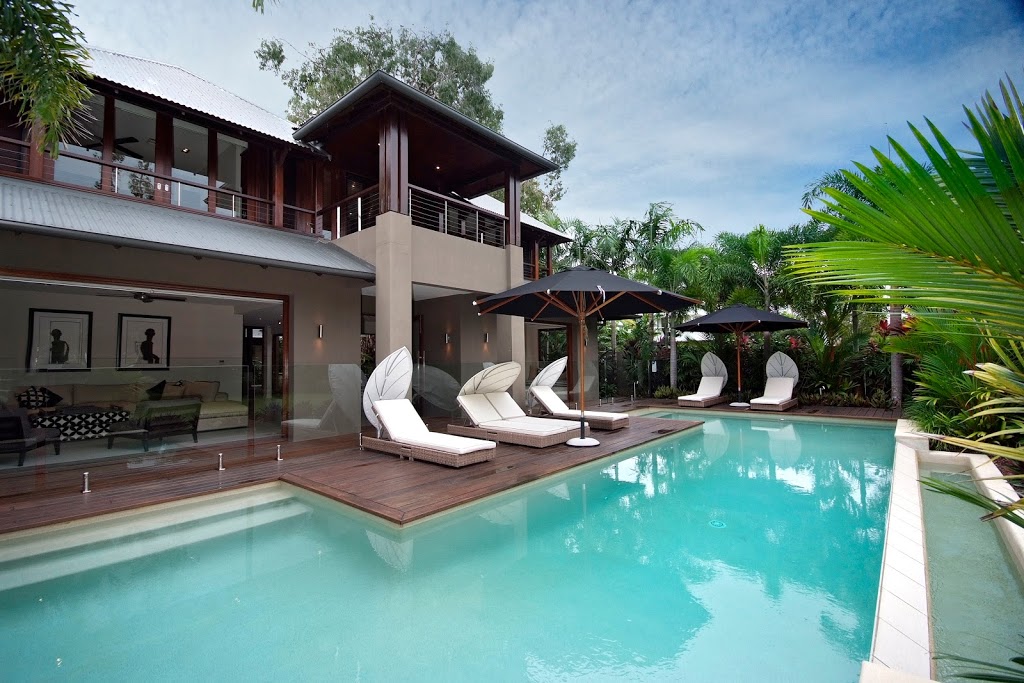 Villa Omaroo - The Boutique Collection | lodging | 26 Beachfront Mirage, Port Douglas QLD 4877, Australia | 0740994482 OR +61 7 4099 4482