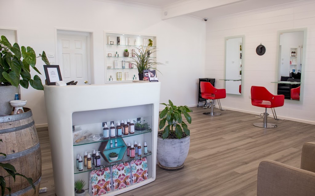 CONNIE JANZ HAIR STUDIO | hair care | 141 Holberton St, Newtown QLD 4350, Australia | 0466277039 OR +61 466 277 039
