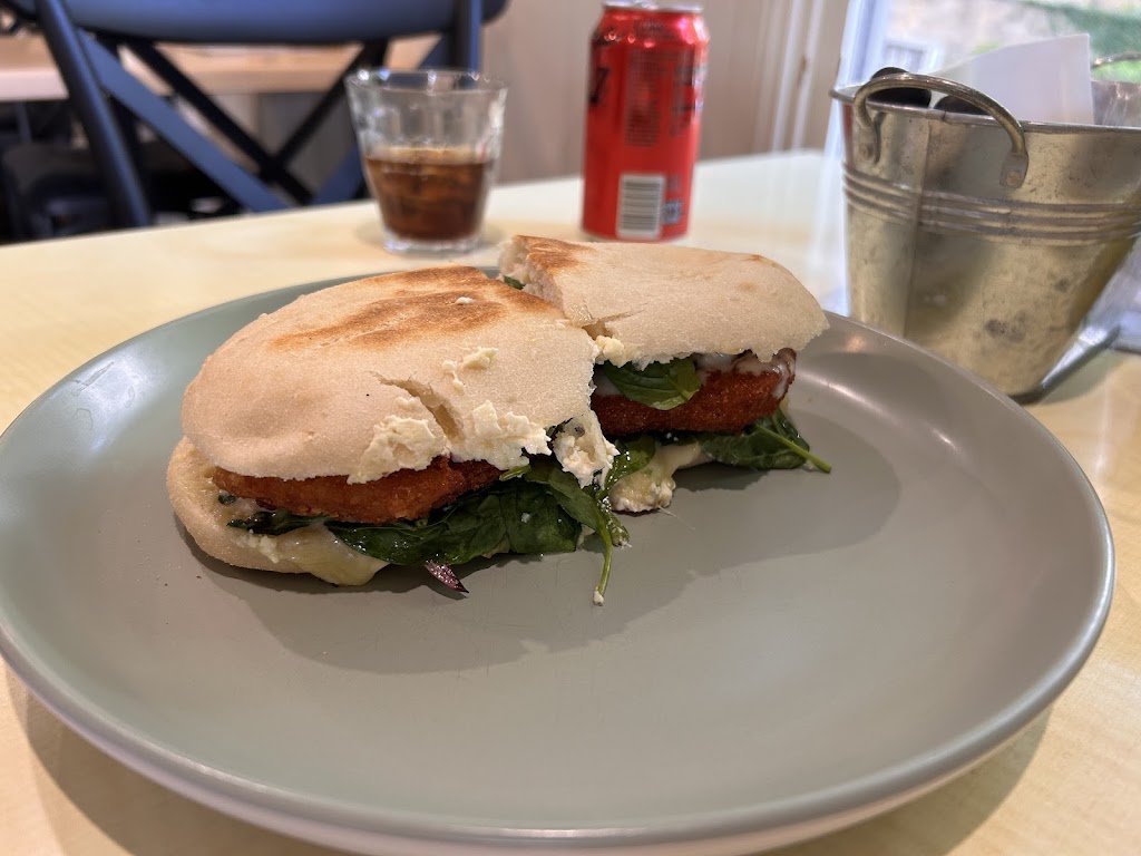 Lime Leaf Cafe | 11/2090 Broke Rd, Pokolbin NSW 2320, Australia | Phone: (02) 4908 3777