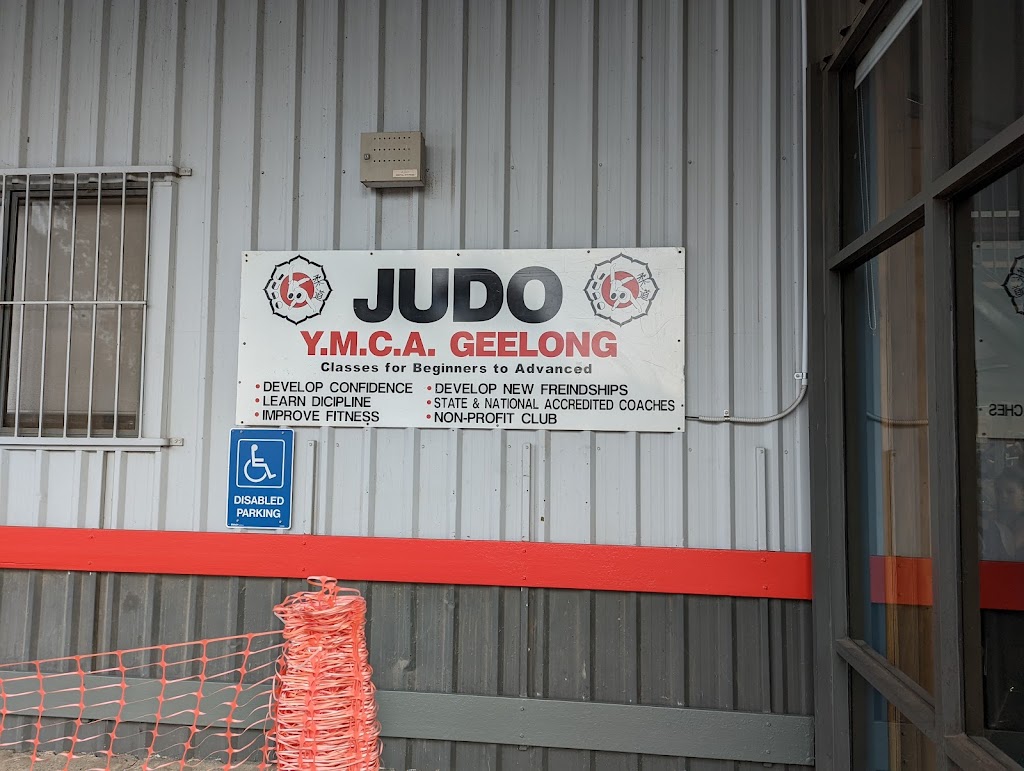 YMCA Newtown Stadium | 25-33 Riversdale Rd, Newtown VIC 3220, Australia | Phone: (03) 5223 2714