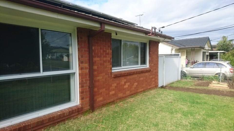 RA Windows | 2/21 Grahams Hill Rd, Narellan NSW 2567, Australia | Phone: 0403 325 516