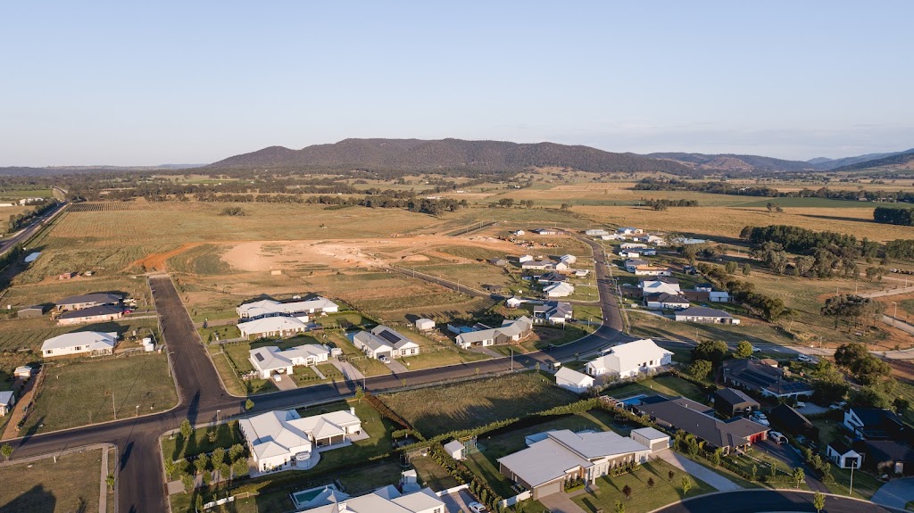 Bombira Estate | Wurth Dr, Bombira NSW 2850, Australia | Phone: (02) 6881 9364