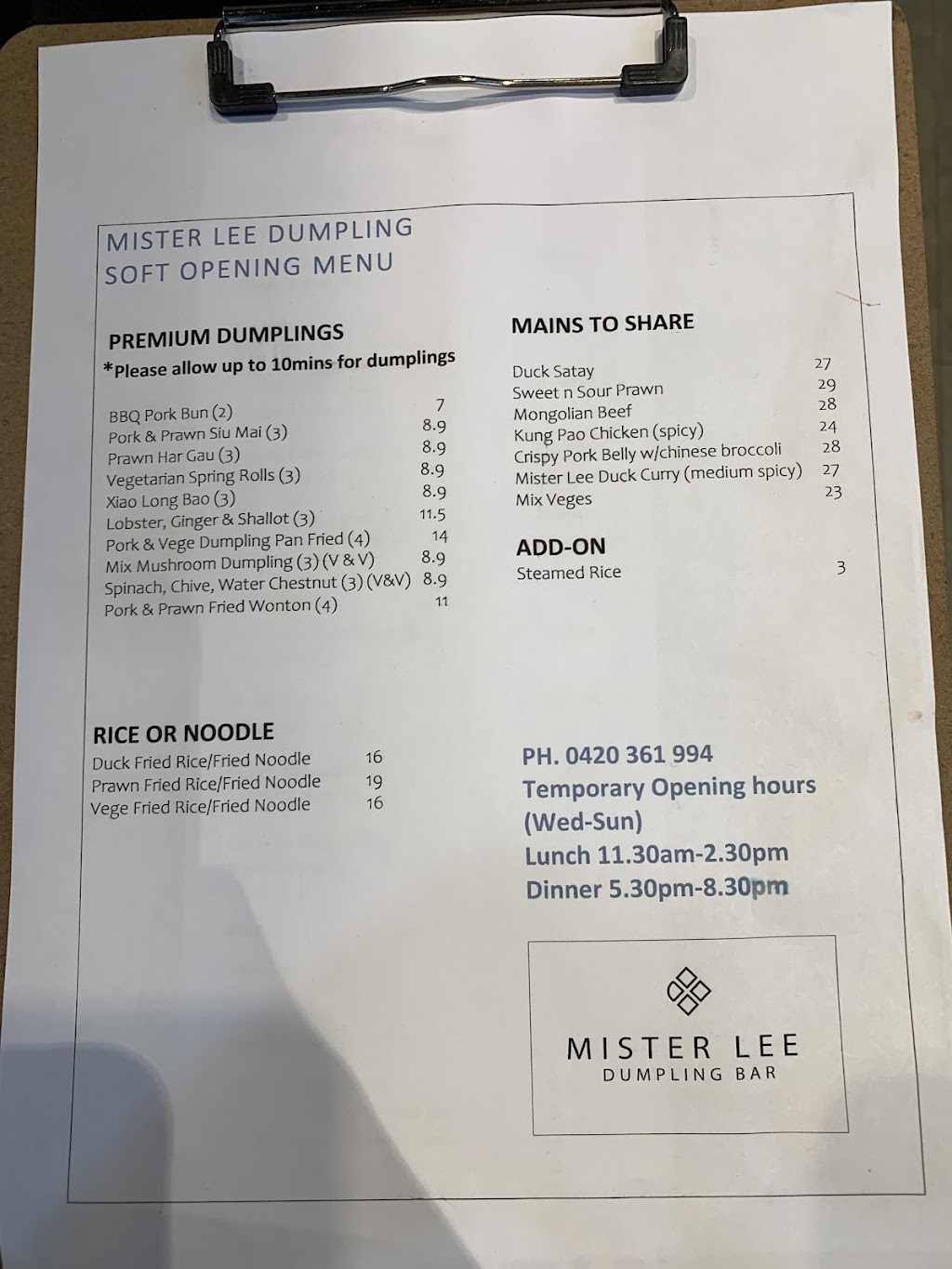 Mister Lee Dumpling Bar | restaurant | Ground Floor, Cherrybrook Village Shopping Centre, 41/47 Shepherds Dr, Cherrybrook NSW 2126, Australia | 0420361994 OR +61 420 361 994