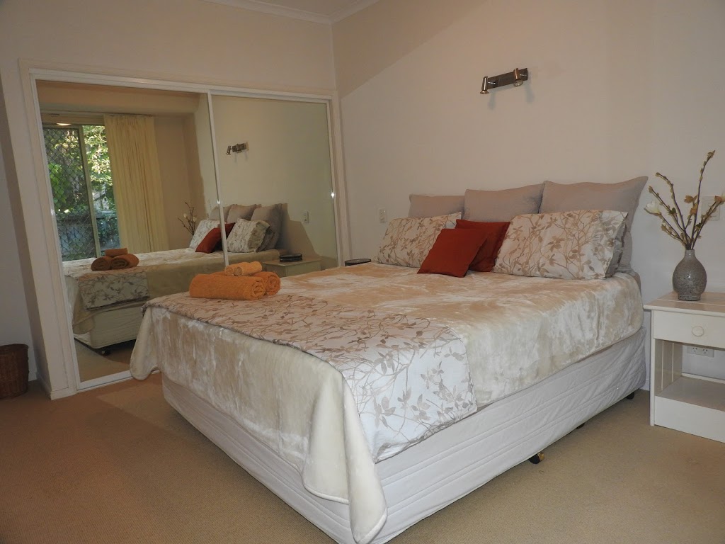 Howies Place | lodging | 19 Seagull Ct, Noosaville QLD 4566, Australia | 0417745679 OR +61 417 745 679
