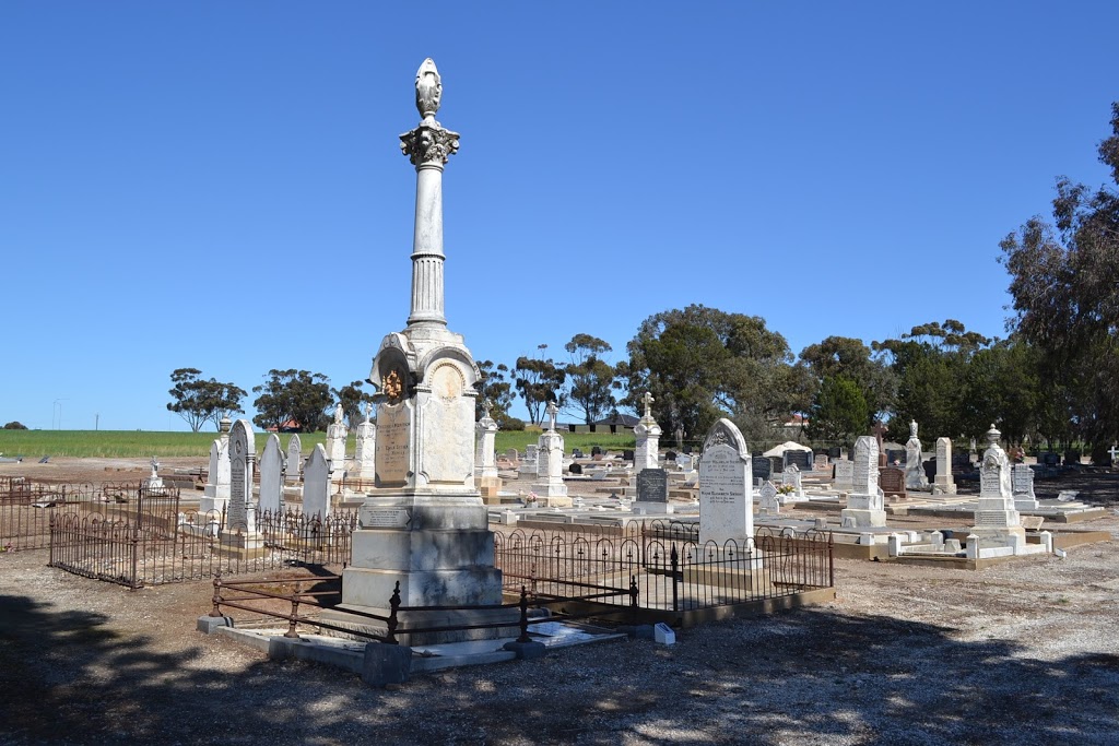 Langhorne Creel Cemetery | Langhorne Creek SA 5255, Australia