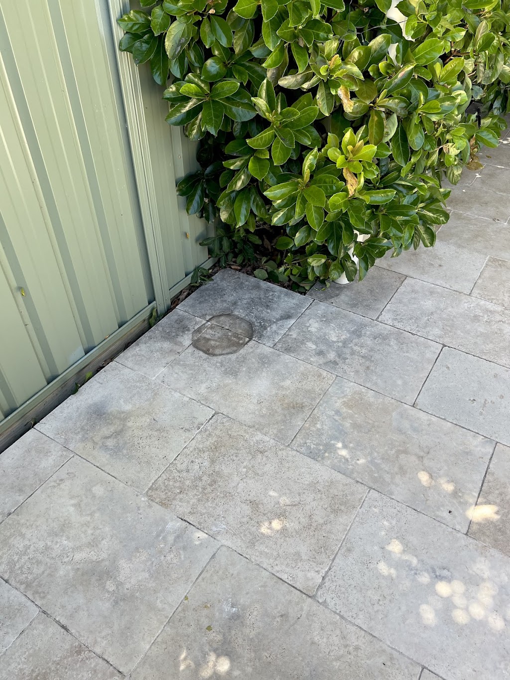 Newcastle Pressure Washing | 1 Buchanan St, Merewether NSW 2291, Australia | Phone: 0402 527 919