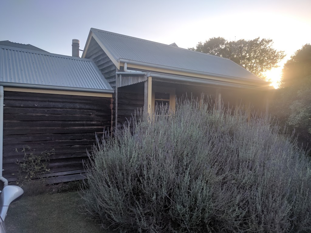 Orchard Cottages | 18 Gipps St, Port Fairy VIC 3284, Australia | Phone: 0428 326 012