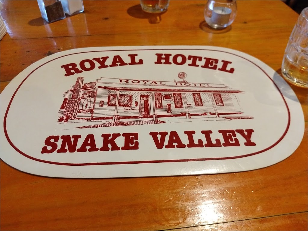 Snake Valley The Royal Hotel | lodging | 886 Linton - Carrignham R, Snake Valley VIC 3351, Australia | 0353449224 OR +61 3 5344 9224