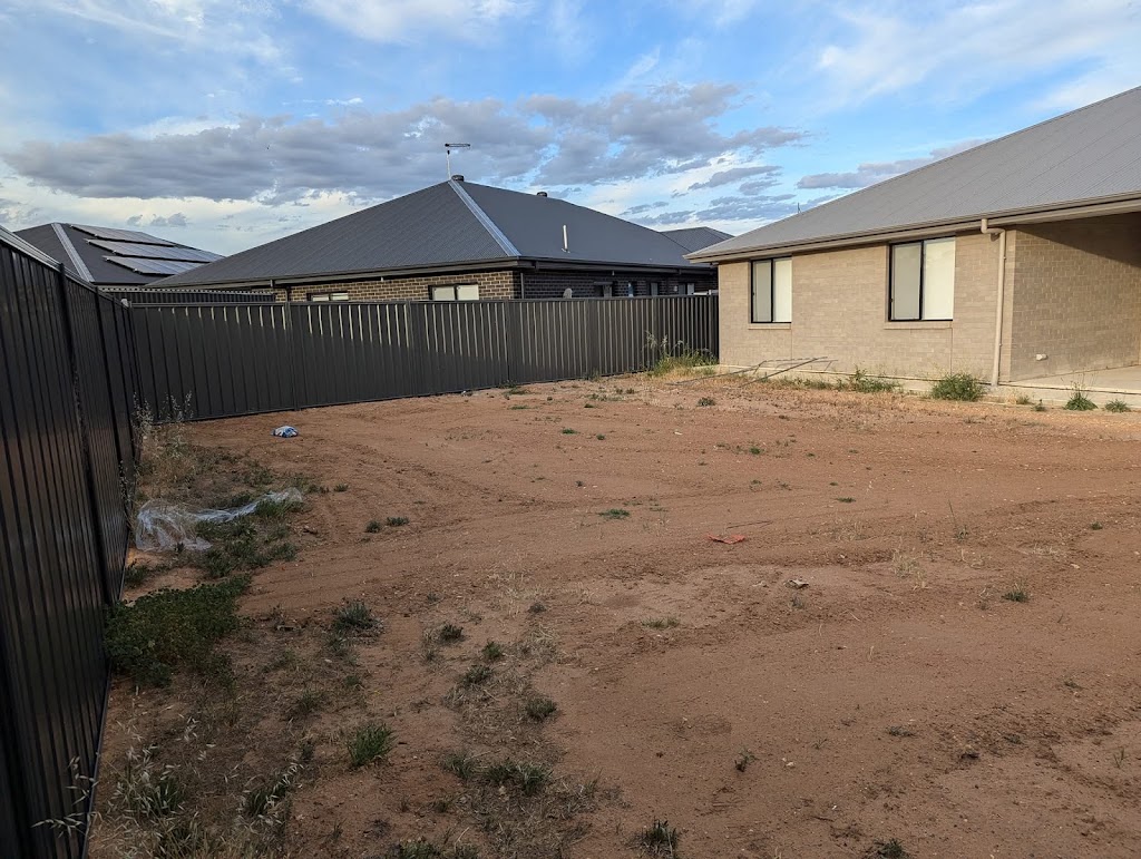 Low cut mowing and gardening maintenance | 89 Roper Rd, Murray Bridge SA 5253, Australia | Phone: 0458 518 607