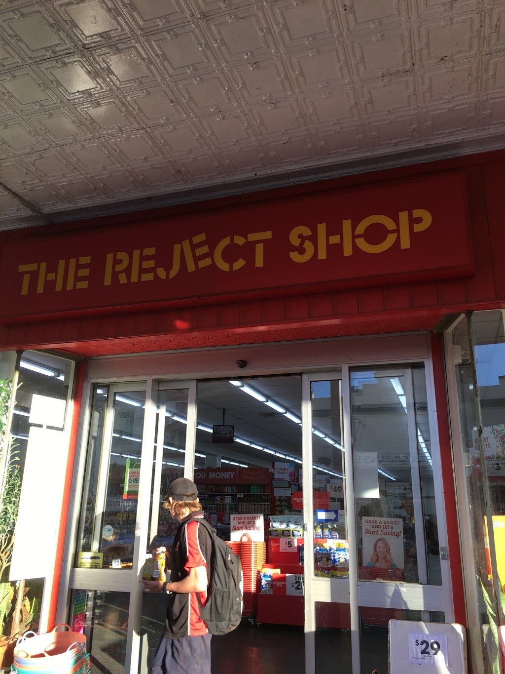 The Reject Shop West Wyalong | department store | 102-106 Main St, West Wyalong NSW 2671, Australia | 0269720177 OR +61 2 6972 0177