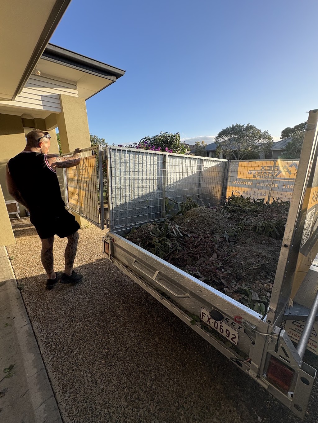 Apex Trailer Skips | 2 Queen St, Redcliffe QLD 4020, Australia | Phone: 0413 533 302