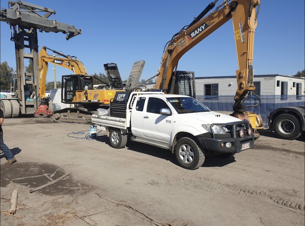 Truck and Earth Heavy Mechanical | car repair | 54 Edward St, Chinchilla QLD 4413, Australia | 1800027325 OR +61 1800 027 325