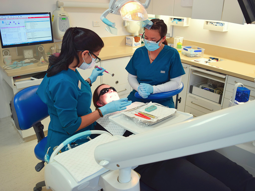 Lotus Dental - Holistic Dentists Sydney | dentist | 103/40 Yeo St, Neutral Bay NSW 2089, Australia | 0299535153 OR +61 2 9953 5153