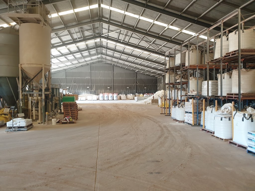 Central Milling | Lot 15 Nangar St, Cowra NSW 2794, Australia | Phone: (02) 6342 2539