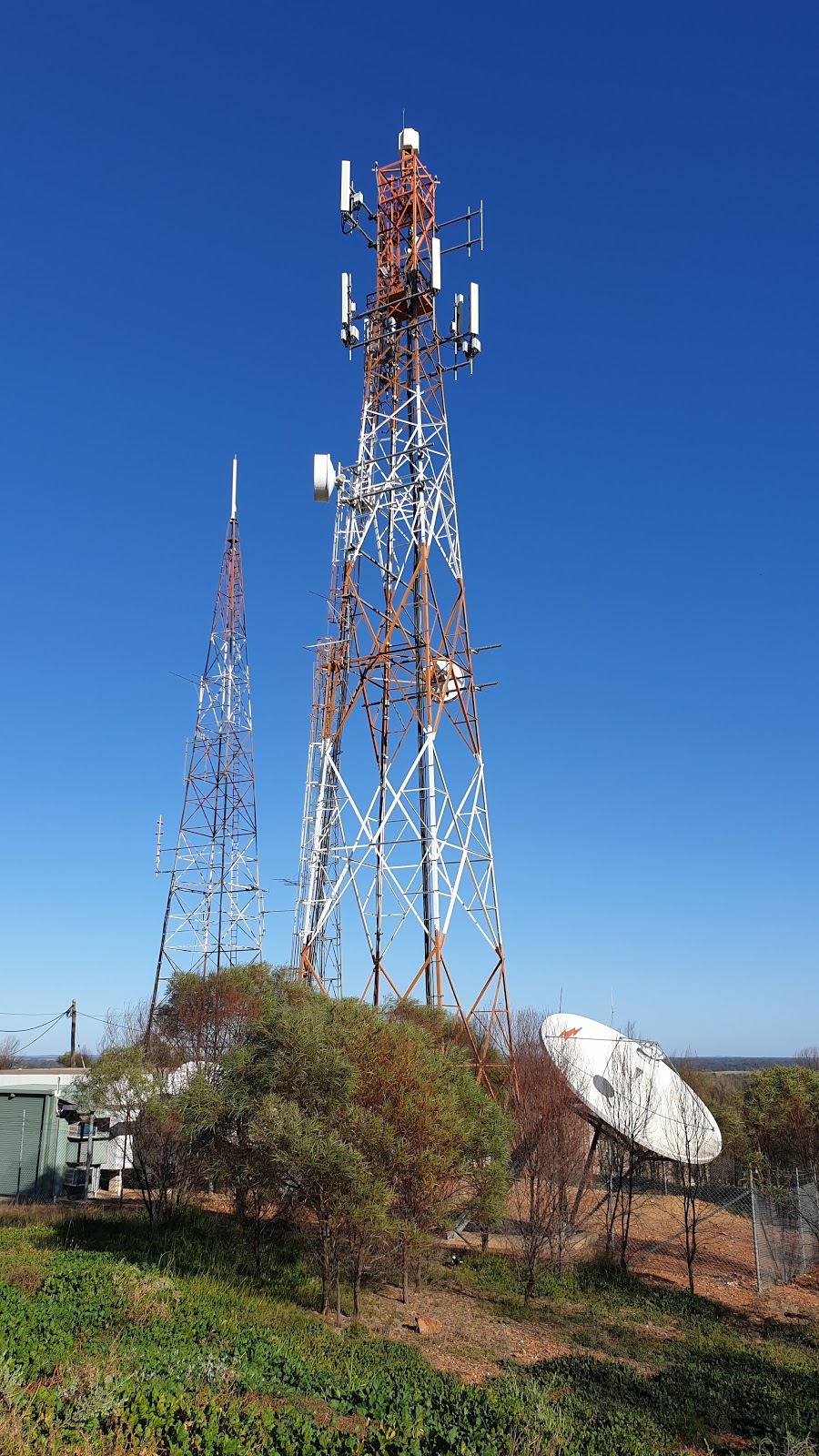 Reservoir Hill Lookout - Condobolin | tourist attraction | Condobolin NSW 2877, Australia | 0268951916 OR +61 2 6895 1916