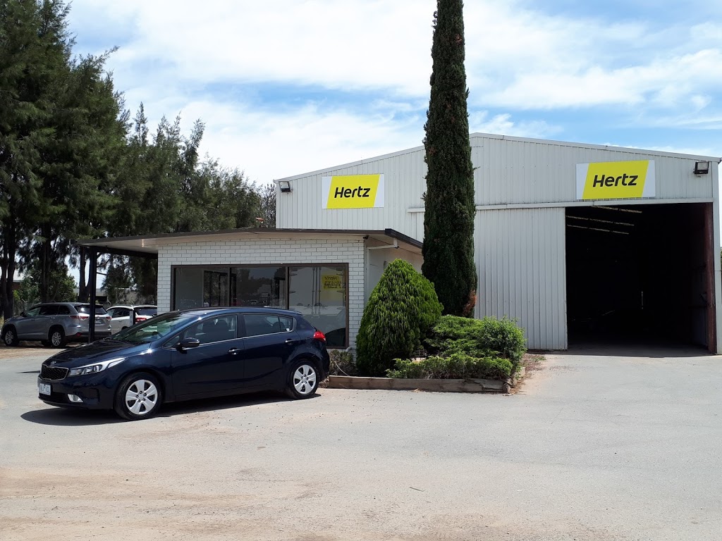 Hertz Car Rental Shepparton | car rental | 135 Benalla Rd, Shepparton VIC 3630, Australia | 0358315447 OR +61 3 5831 5447