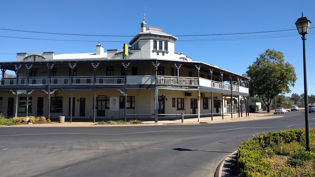 Commercial Hotel | lodging | 70 Castlereagh St, Coonamble NSW 2829, Australia | 0268223000 OR +61 2 6822 3000