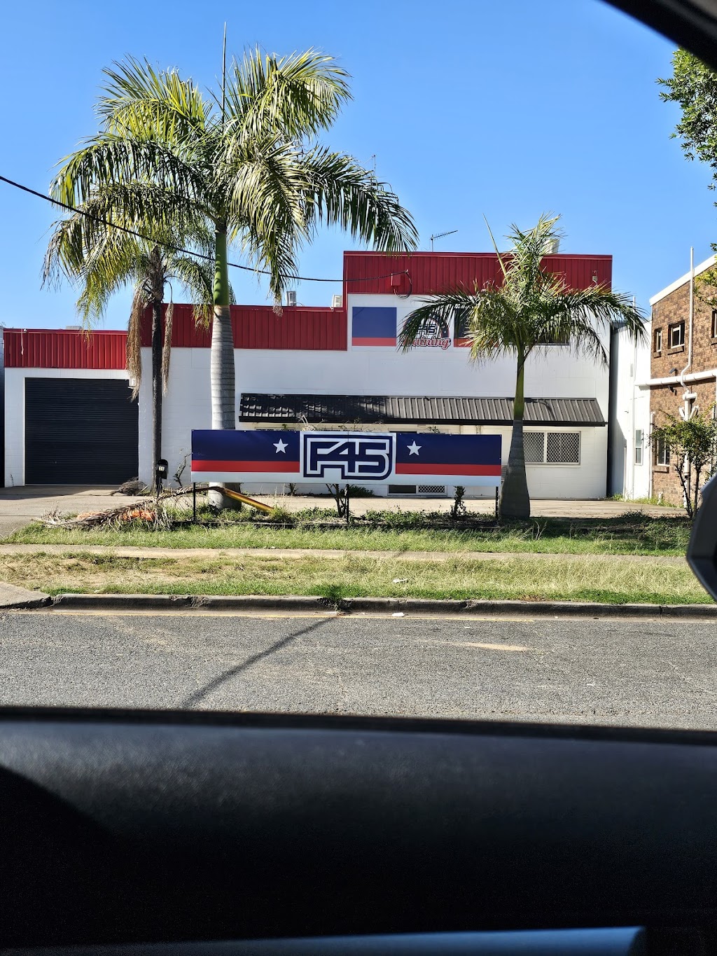 Battery Australia | 5/17 Benronalds St, Seventeen Mile Rocks QLD 4073, Australia | Phone: 0492 979 067