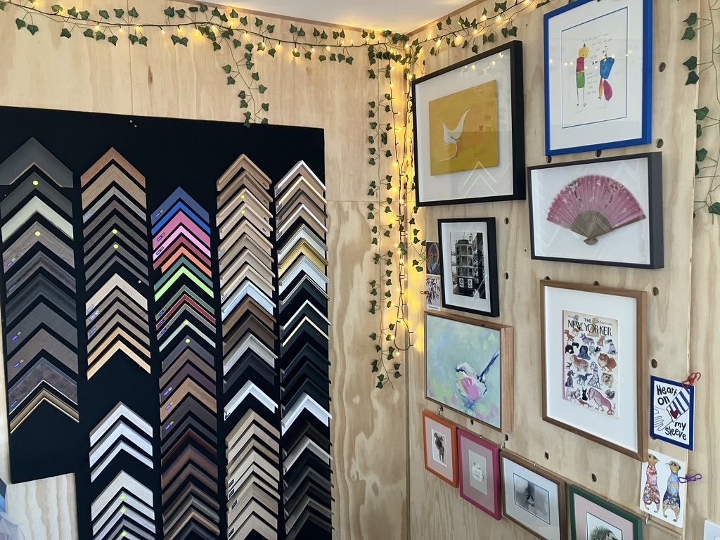 Artlife Framing | 15 Bruce St, Leongatha VIC 3953, Australia | Phone: 0418 360 988