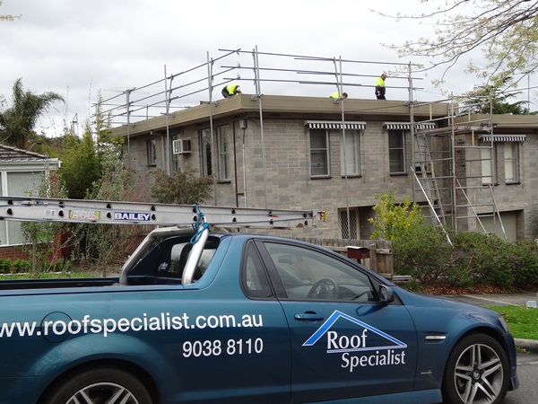 Roof Specialist Melbourne | roofing contractor | 193 Morack Rd, Vermont South VIC 3133, Australia | 0390388110 OR +61 3 9038 8110