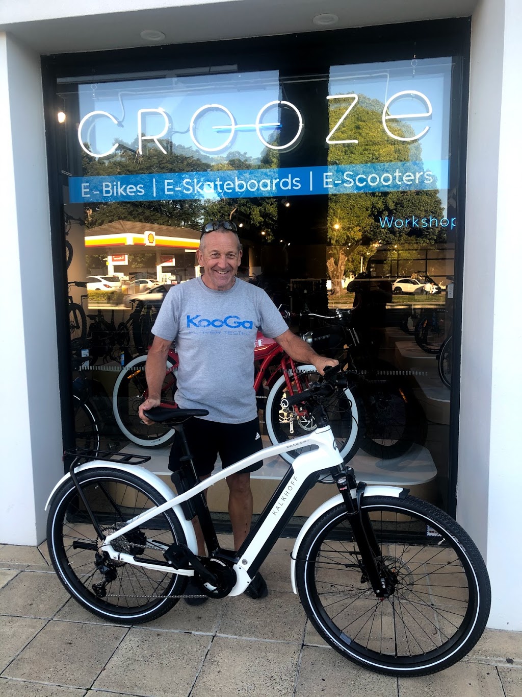 Crooze Electric Gold Coast | bicycle store | 116-118 Bundall Rd, Bundall QLD 4217, Australia | 0735170996 OR +61 7 3517 0996