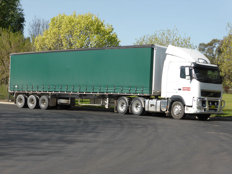 Complete freight couriers EEC | 149 Kingsland Rd N, Bexley North NSW 2207, Australia | Phone: (02) 9316 6950