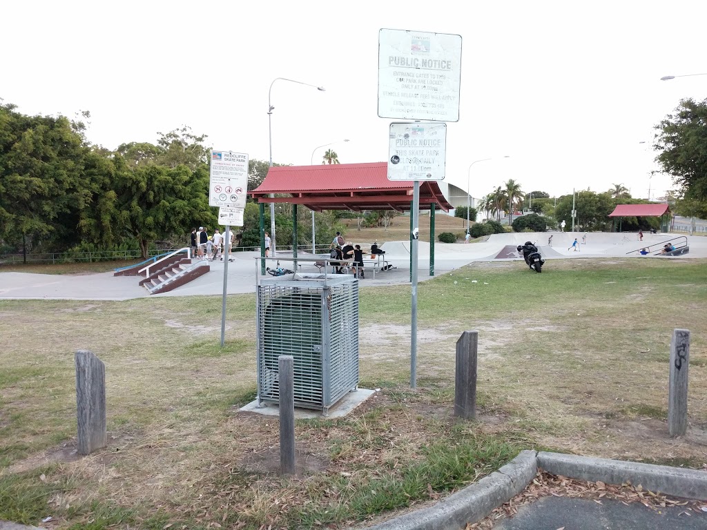 Redcliffe Skate Park | 437 Oxley Ave, Redcliffe QLD 4020, Australia | Phone: (07) 3205 0555