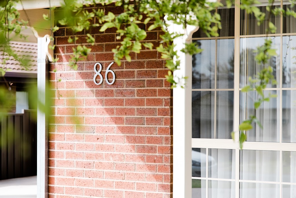 Accommodation in Rutherglen, Mulberry House | 86 Ready St, Rutherglen VIC 3685, Australia | Phone: 0418 330 274