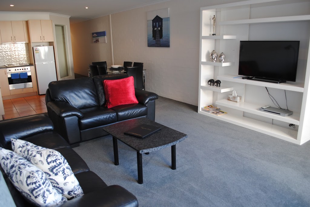 Crown Apartments | 23 Beach St, Merimbula NSW 2548, Australia | Phone: (02) 6495 2400