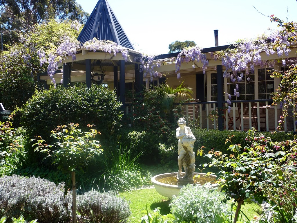 Rosewood Guesthouse | lodging | 54 Wallcliffe Rd, Margaret River WA 6285, Australia | 0897572845 OR +61 8 9757 2845