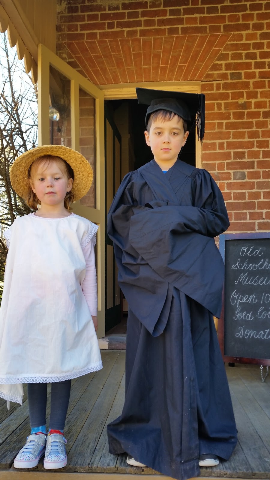 Tuggeranong School House | tourist attraction | Old Tuggeranong School House, 34 Enid Lorimer Cct, Chisholm ACT 2905, Australia | 0261616383 OR +61 2 6161 6383