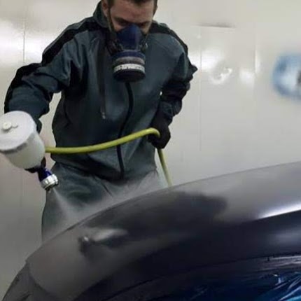 Glossworx Refinishing | 1a Orpheus St, Wulguru QLD 4811, Australia | Phone: 0402 496 419