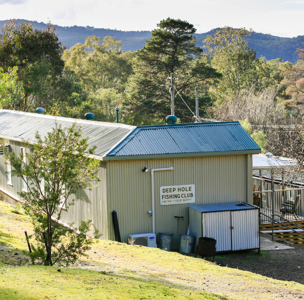 Reflections Holiday Parks Burrinjuck Waters | 2373 Burrinjuck Rd, Bookham NSW 2582, Australia | Phone: (02) 6227 8114