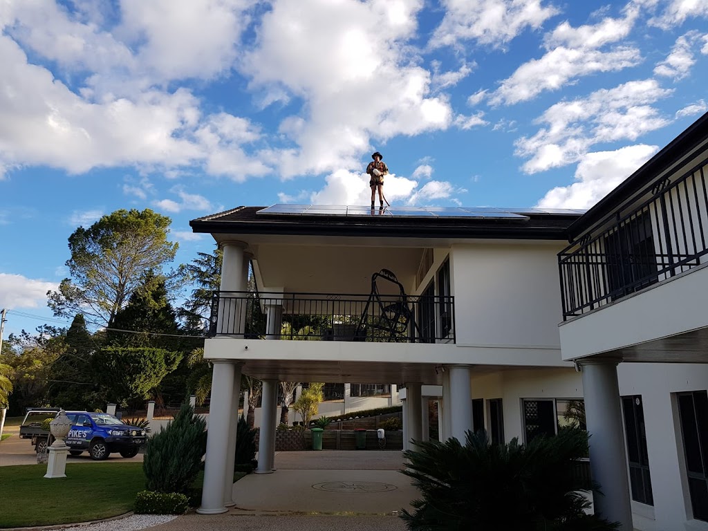 Pikes Solar Cleaning | 406 Wyangapinni Rd, Stoneleigh QLD 4356, Australia | Phone: 0428 787 462