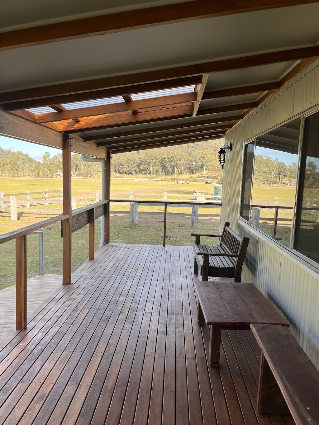 The Drovers Quarters Accommodation | 7054 Putty Rd, Howes Valley NSW 2330, Australia | Phone: 0403 414 640