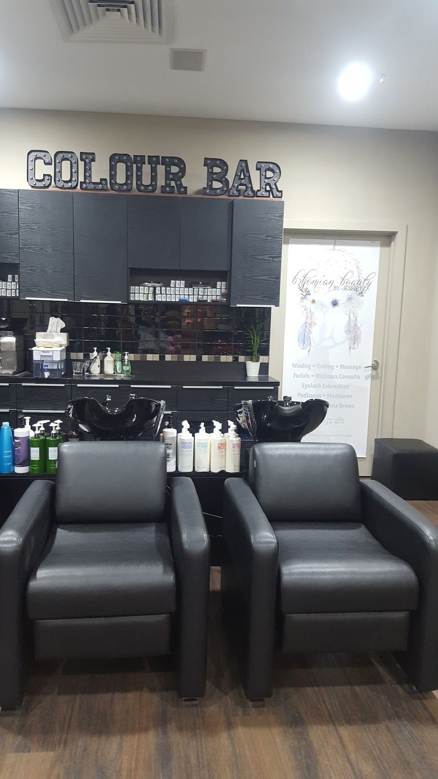 Dianella Cutting Room | hair care | Dianella Plaza, 30/366 Grand Promenade, Dianella WA 6059, Australia | 0893753003 OR +61 8 9375 3003