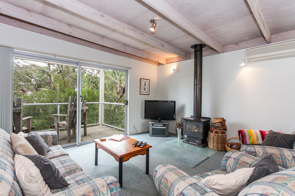 2@19 Holiday Home in Aireys Inlet | lodging | 2/19 Aireys St, Aireys Inlet VIC 3231, Australia | 0352200200 OR +61 3 5220 0200