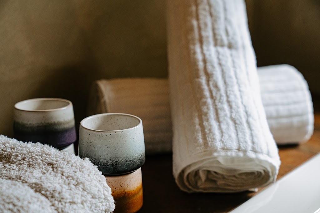 Yarra Valley Bathhouse | 475 Woods Point Rd, Warburton VIC 4514, Australia | Phone: 0401 757 731