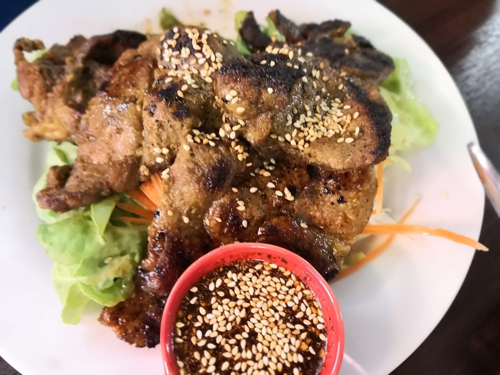 Bua Thong | 201A Brown St, Armidale NSW 2350, Australia | Phone: (02) 6772 5049