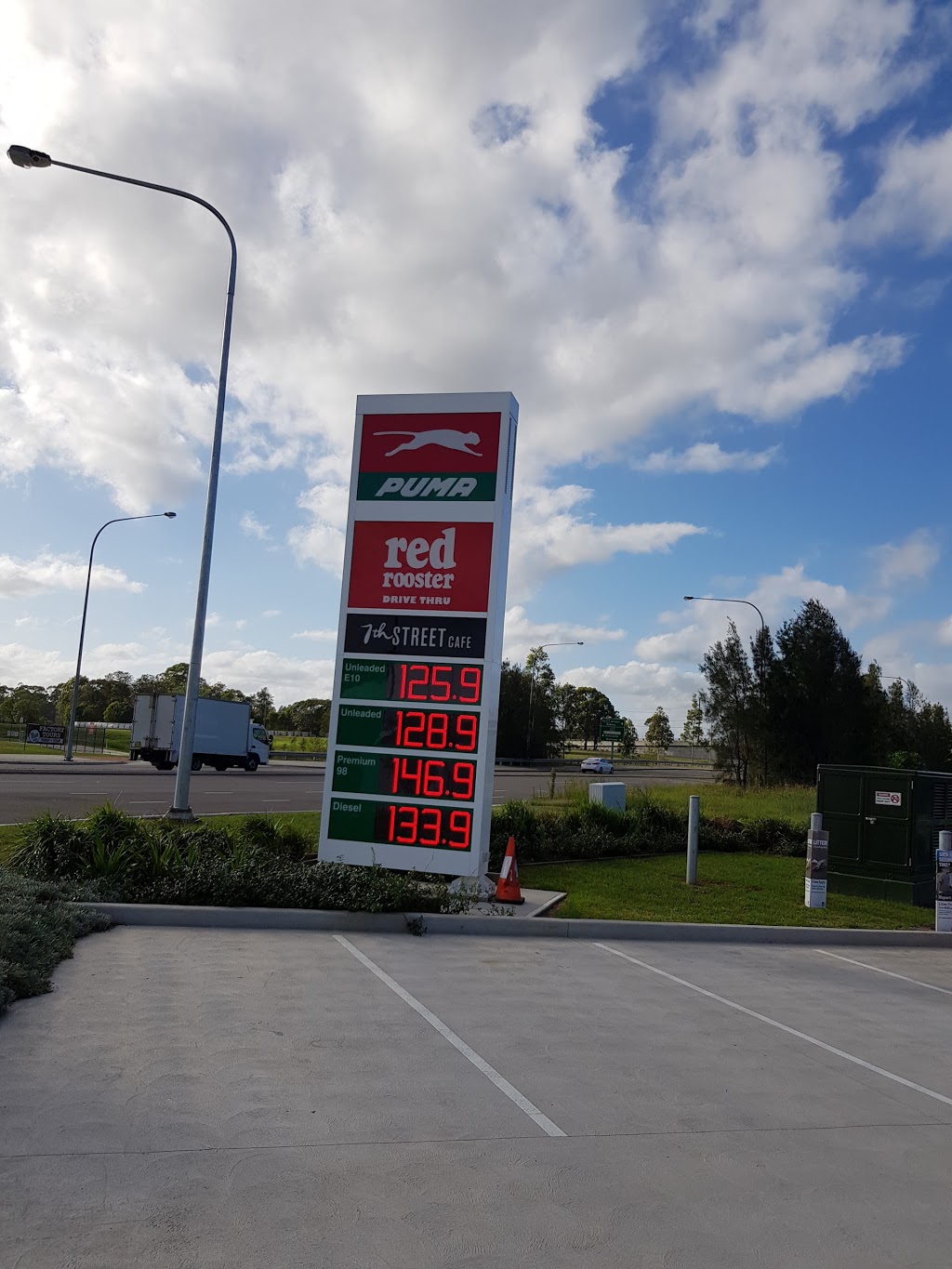 Puma Thornton | gas station | 20 Weakleys Dr, Beresfield NSW 2322, Australia | 0249664775 OR +61 2 4966 4775